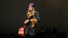 modelos-caninos-invadem-a-pet-fashion-week_23